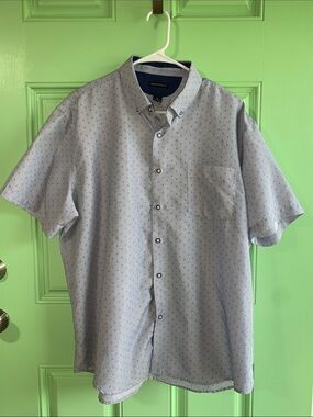 Interaffair Men’s Button Down Shirt - Men’s size XL